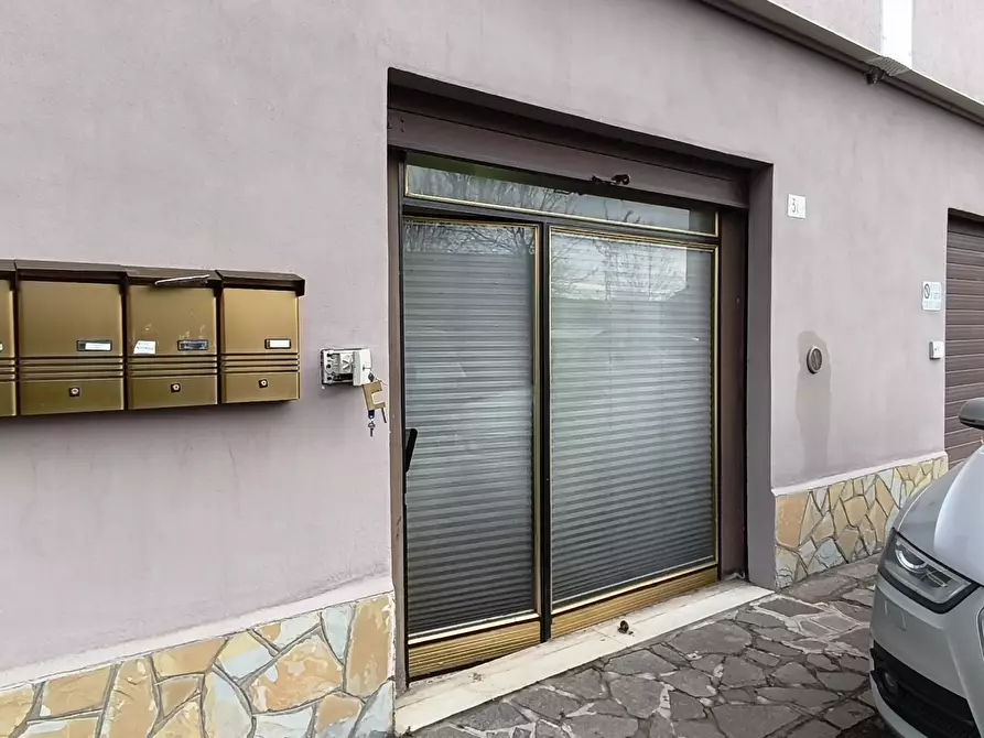 Immagine 8 di Laboratorio in vendita  in Via Ennio Carando a Modena