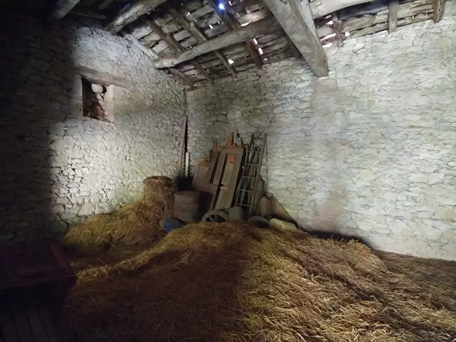 Immagine 11 di Rustico / casale in vendita  in Via Montalbano 3370 a Zocca