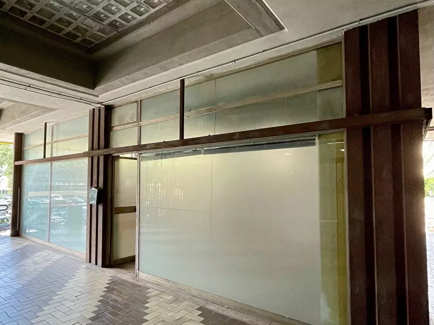 Immagine 8 di Laboratorio in vendita  in via giardini 470 a Modena