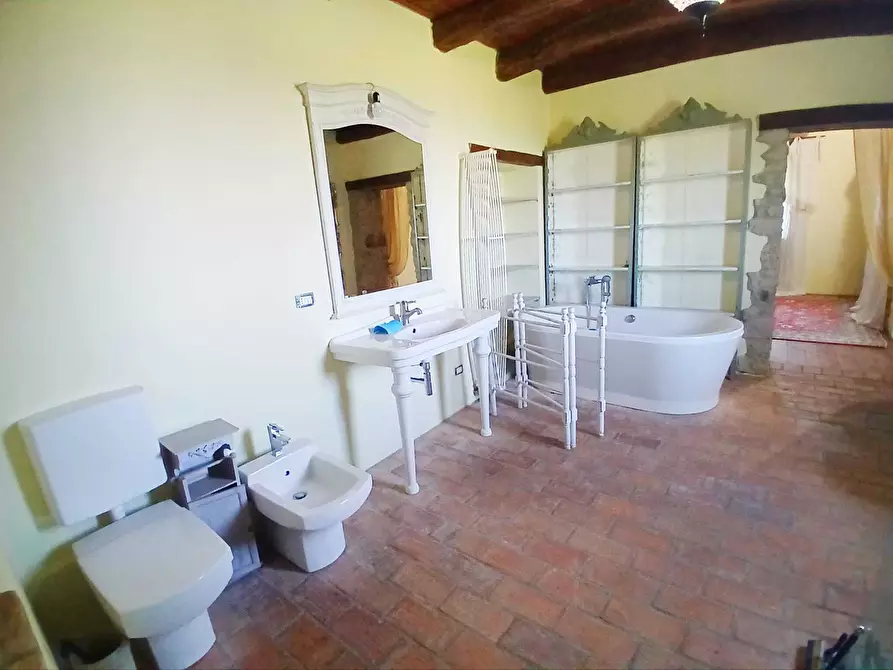 Immagine 26 di Rustico / casale in vendita  in Via Forca 1256 A a Valsamoggia