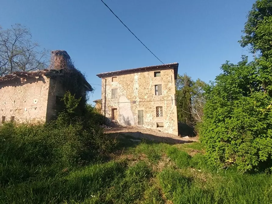 Immagine 1 di Rustico / casale in vendita  in Via Castello 45 a Monte San Pietro