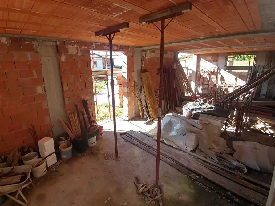 Immagine 17 di Casa indipendente in vendita  a Valsamoggia