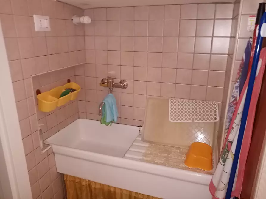 Immagine 8 di Bilocale in vendita  in Corso Raniero Salvati 61 a Rieti