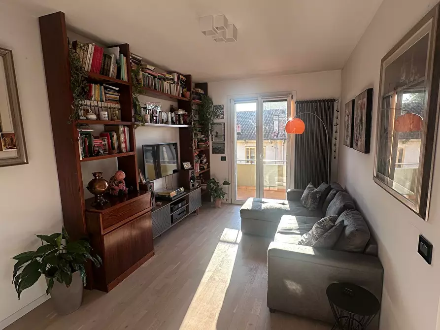 Immagine 10 di Bilocale in vendita  a Rovigo