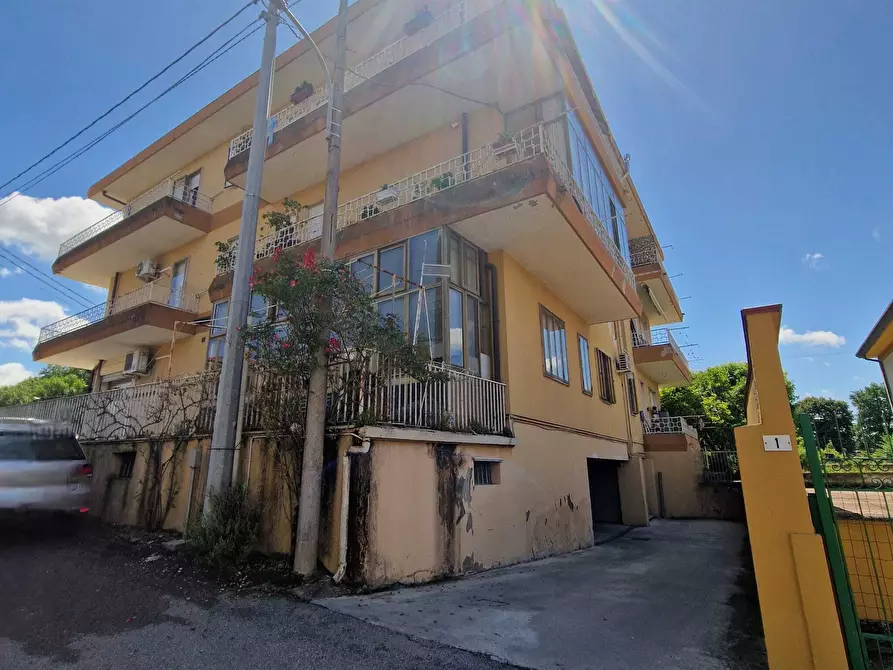 Immagine 1 di Quadrilocale in vendita  a Rovigo