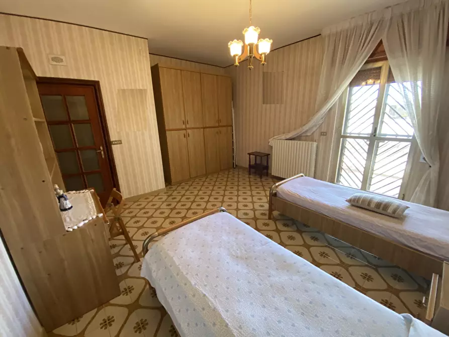 Immagine 4 di Quadrilocale in vendita  in Via Vecchia Sammichele 15 a Casamassima