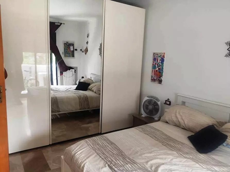 Immagine 13 di Trilocale in vendita  in Via Rocco di Cillo 1 a Bari