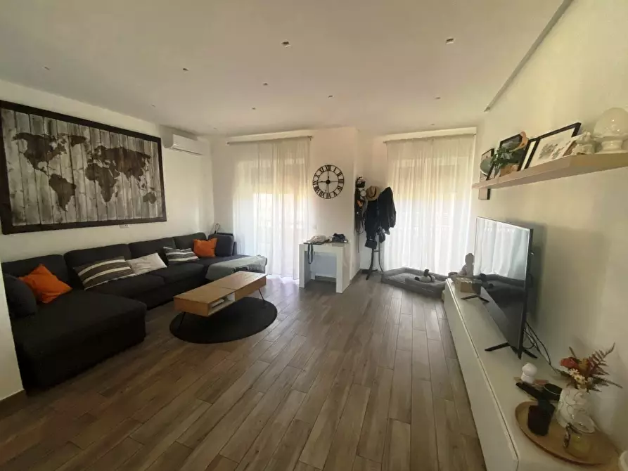 Immagine 4 di Trilocale in vendita  in Via Don Minzoni 2F a Casamassima