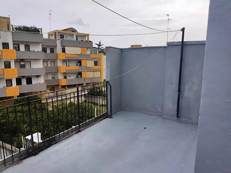 Immagine 13 di Trilocale in vendita  in Via col di lana 3B a Bari