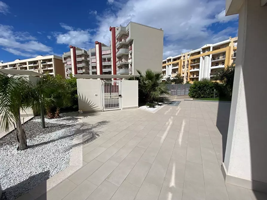 Immagine 20 di Bilocale in vendita  in Traversa Via Berlino a Casamassima