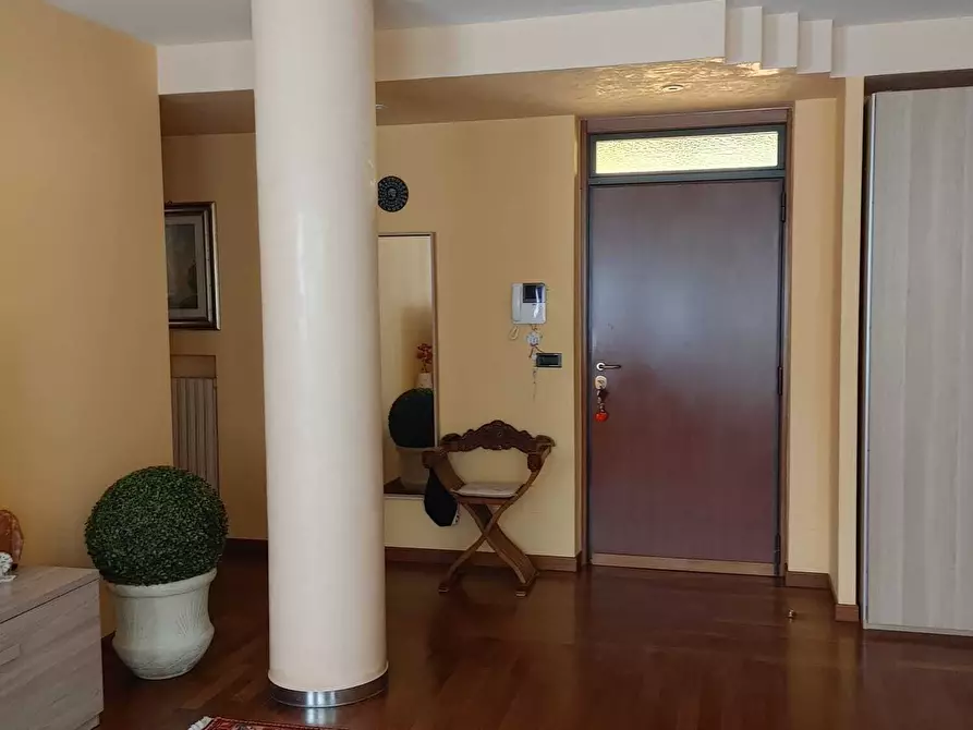 Immagine 41 di Villa in vendita  in Via Angelo Michele Pesce 62 a Casamassima