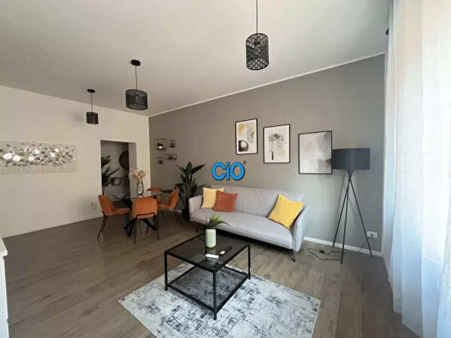 Immagine 4 di Bed & Breakfast in vendita  a Bologna