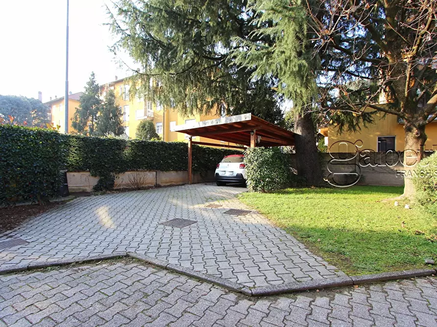 Immagine 14 di Monolocale in vendita  in Via Cornaggia a Rho