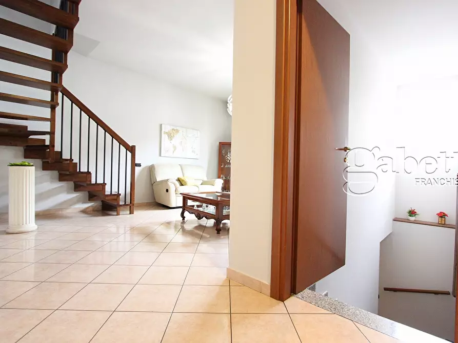 Immagine 31 di Villa in vendita  in Via Luigi Pirandello a Nerviano