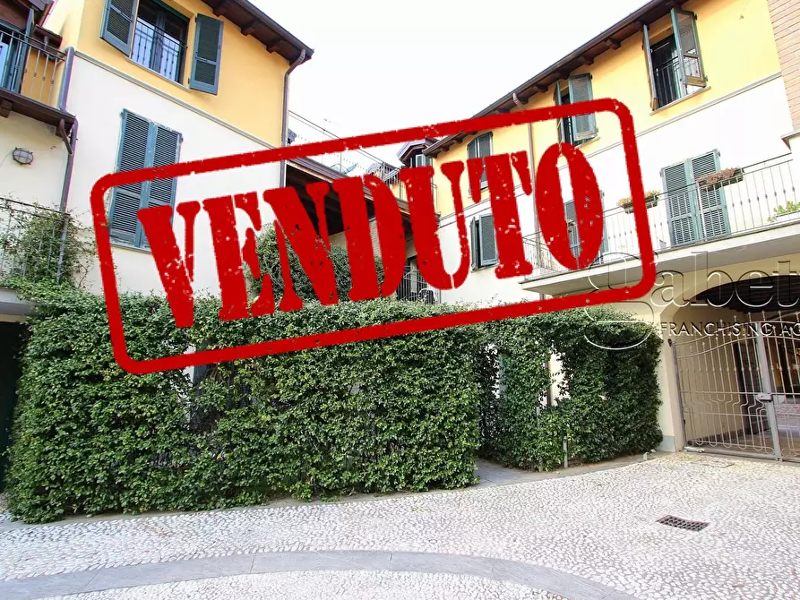 Immagine 1 di Trilocale in vendita  in piazza vittorio emanule a Nerviano