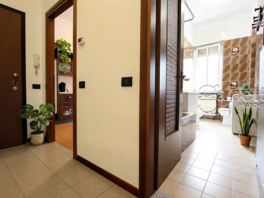 Immagine 9 di Bilocale in vendita  in Via Milano a Rho