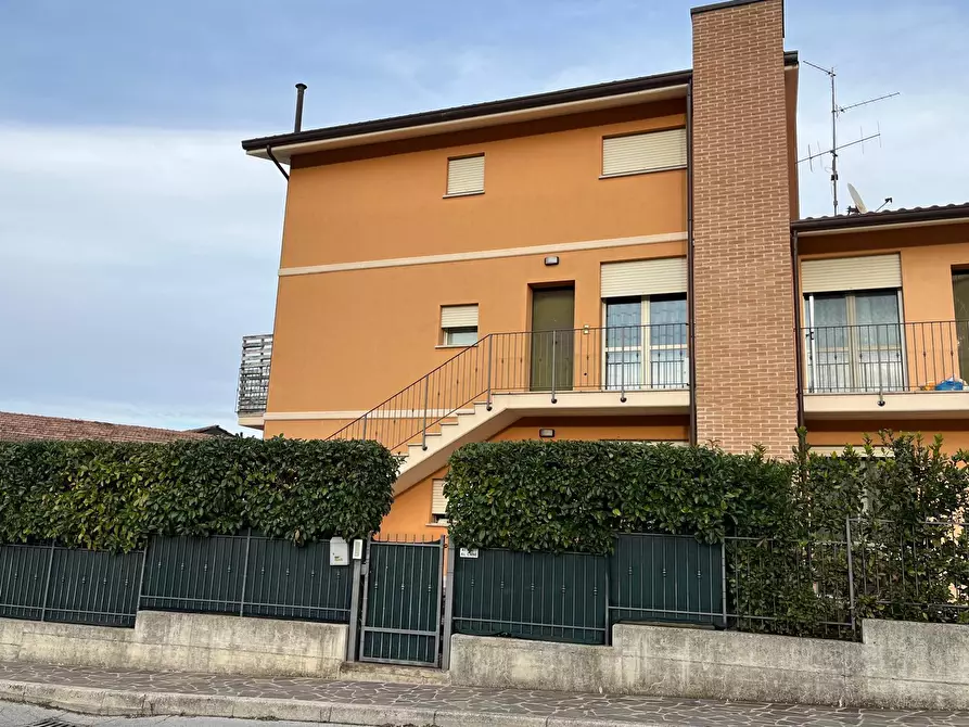 Immagine 21 di Quadrilocale in vendita  in Piazza Vittorio Emanuele 3 a Novafeltria