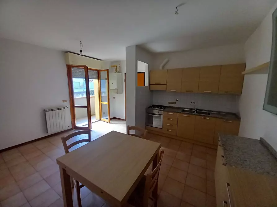 Immagine 1 di Trilocale in vendita  in Piazza Vittorio Emanuele 7 a Novafeltria