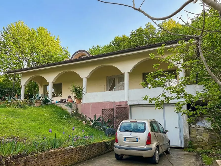 Immagine 5 di Villa in vendita  in Via Antonio Gramsci 1 a San Leo