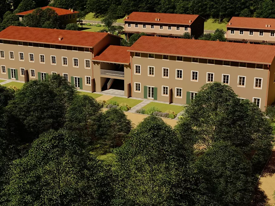Immagine 7 di Casa bifamiliare in vendita  in Via delle Nubache 587 a Lucca