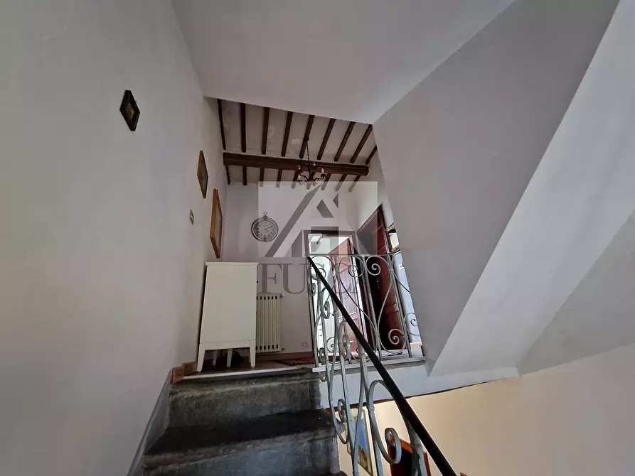 Immagine 13 di Casa indipendente in vendita  a Lucca