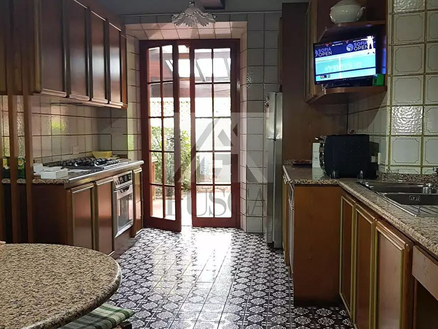 Immagine 23 di Villa in vendita  in Via di Villa Altieri 1179/A a Lucca