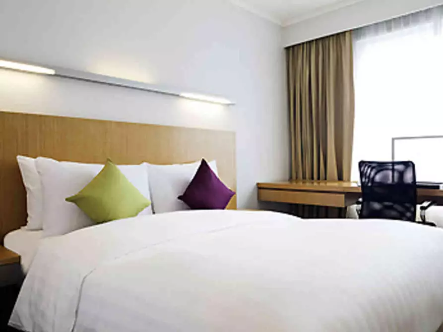 Immagine 4 di Albergo/B&B/Residence in vendita  in cenami a Lucca