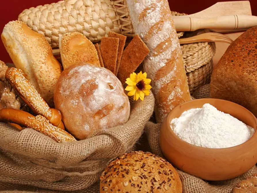 Immagine 5 di Attività commerciale in vendita  in Viale G. Puccini 82 a Lucca