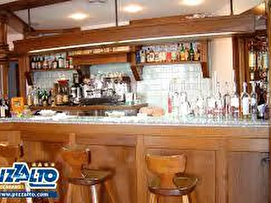 Immagine 3 di Bar / Ristorante in vendita  in Via Gaetano Luporini a Lucca