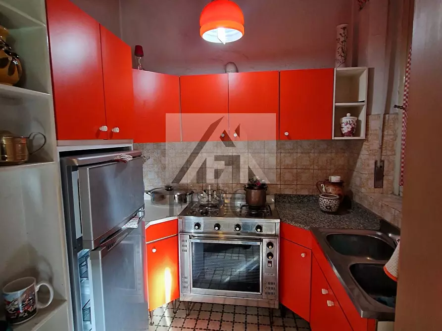 Immagine 17 di Casa bifamiliare in vendita  in Viale Lazzaro Papi 153 a Lucca