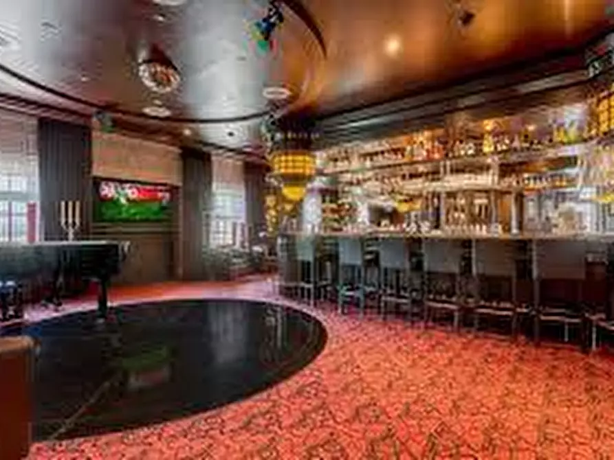 Immagine 6 di Bar / Ristorante in vendita  in Viale Luigi Cadorna a Lucca