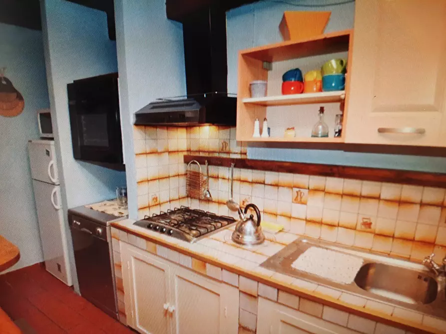 Immagine 7 di Rustico / casale in vendita  in Via del Colle e di Stabbiano a Lucca