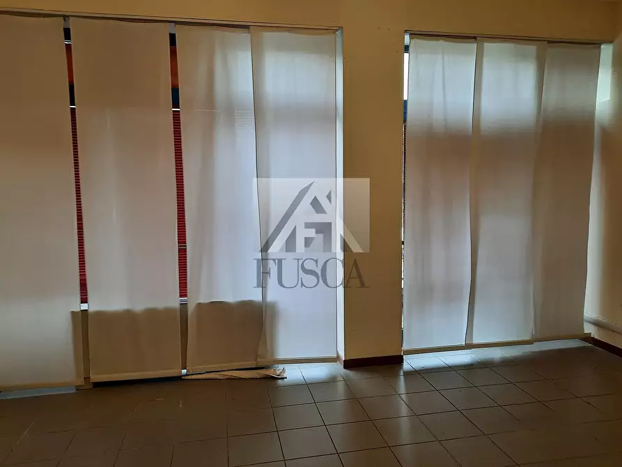 Immagine 13 di Ufficio in affitto  in Viale G. Puccini a Lucca