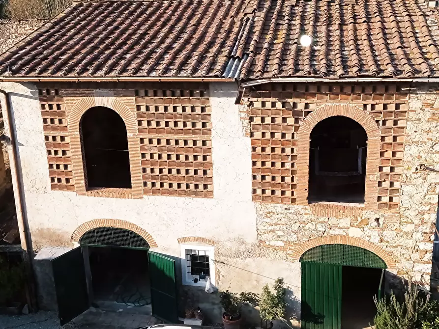 Immagine 4 di Villa in vendita  in Via di S.Donato a Lucca