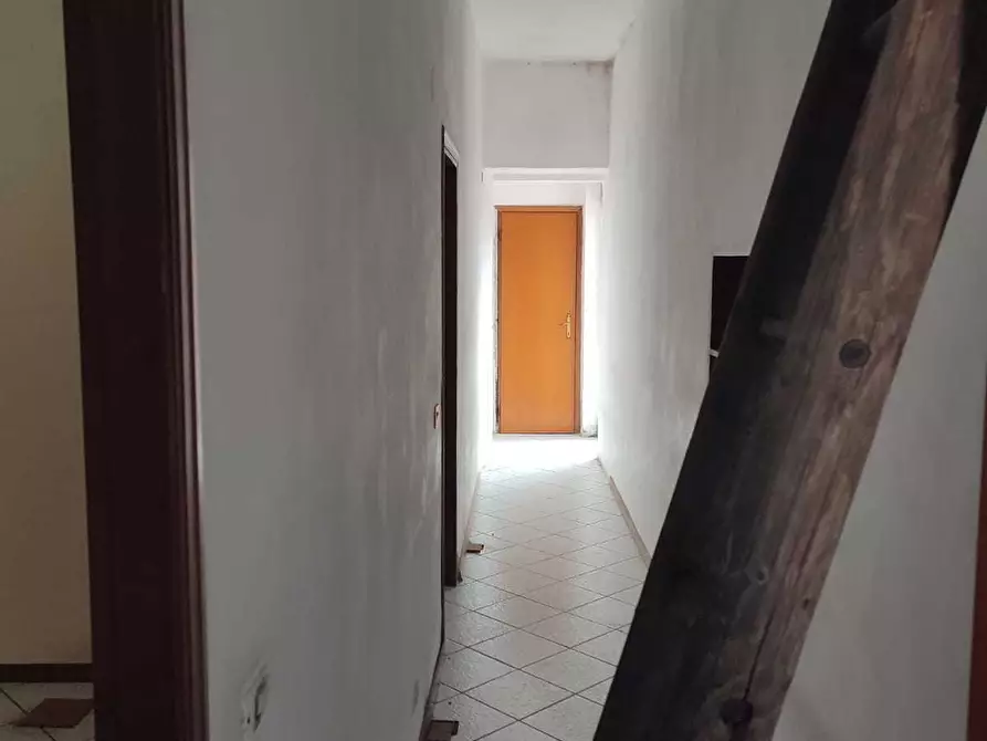 Immagine 9 di Casa indipendente in vendita  in delle cartiere a Villa Basilica