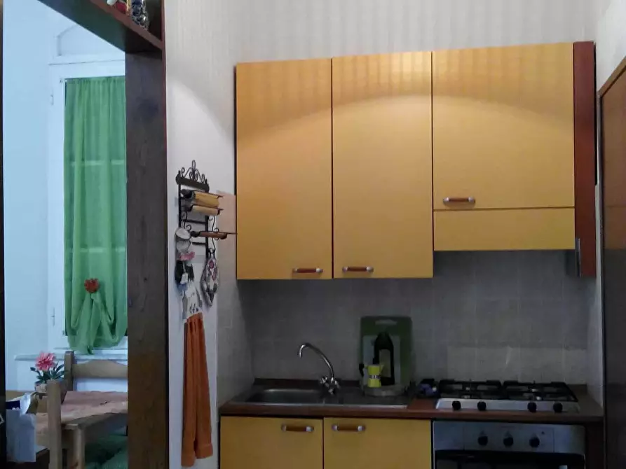 Immagine 6 di Bilocale in vendita  a Massarosa