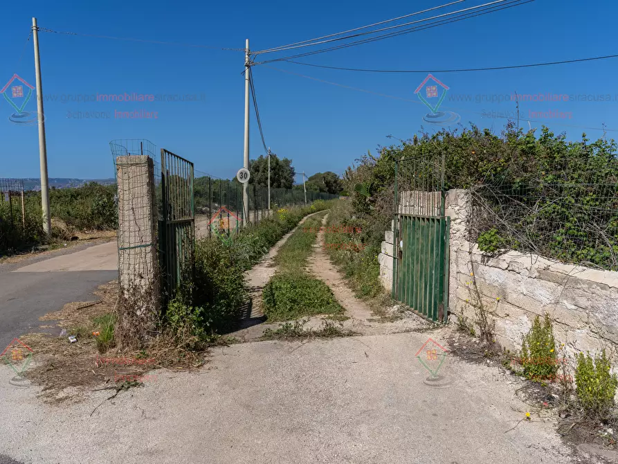 Immagine 21 di Villa in vendita  a Siracusa