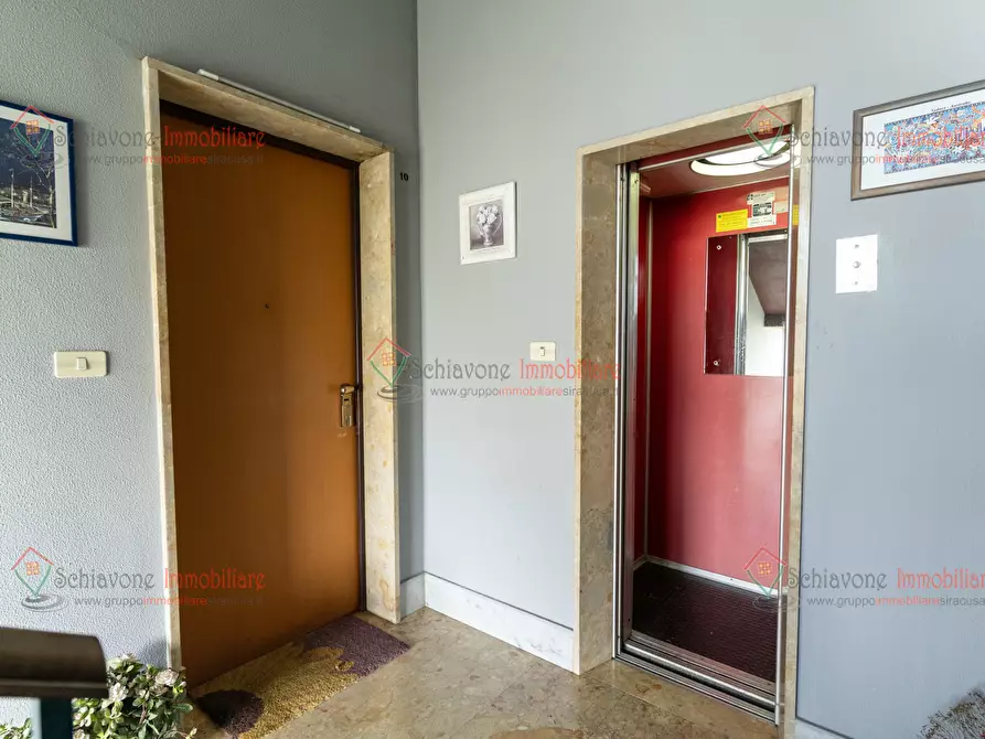 Immagine 30 di Appartamento in vendita  a Siracusa
