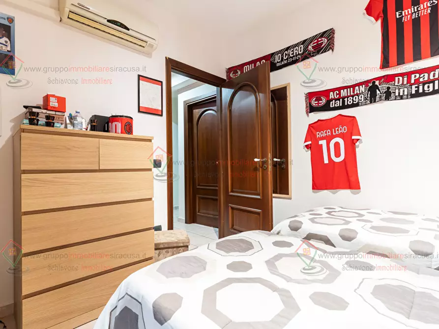 Immagine 12 di Quadrilocale in vendita  a Siracusa