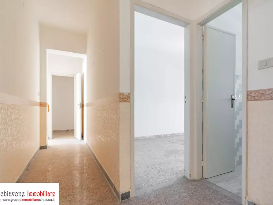 Immagine 7 di Quadrilocale in vendita  a Siracusa