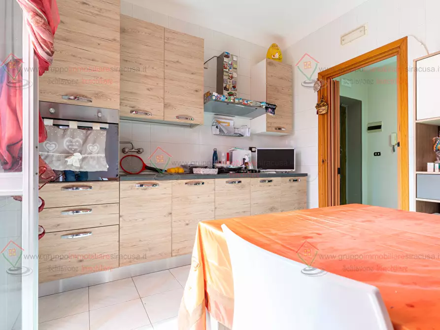 Immagine 11 di Pentalocale in vendita  a Siracusa