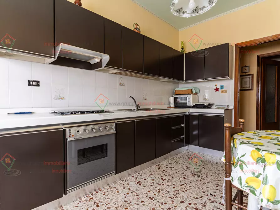 Immagine 16 di Quadrilocale in vendita  a Siracusa