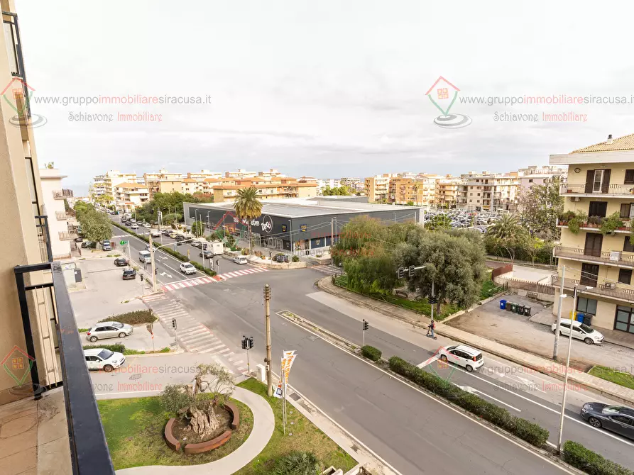 Immagine 22 di Pentalocale in vendita  a Siracusa