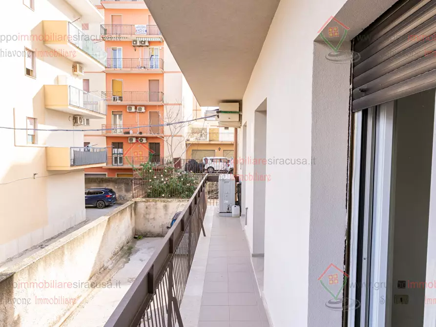Immagine 19 di Quadrilocale in vendita  a Siracusa