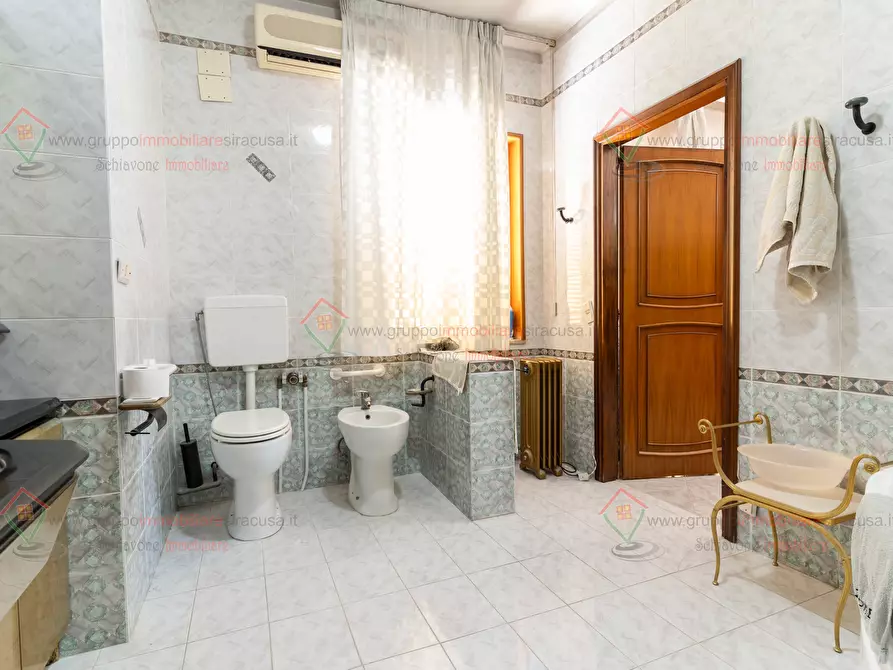 Immagine 28 di Attico in vendita  a Siracusa