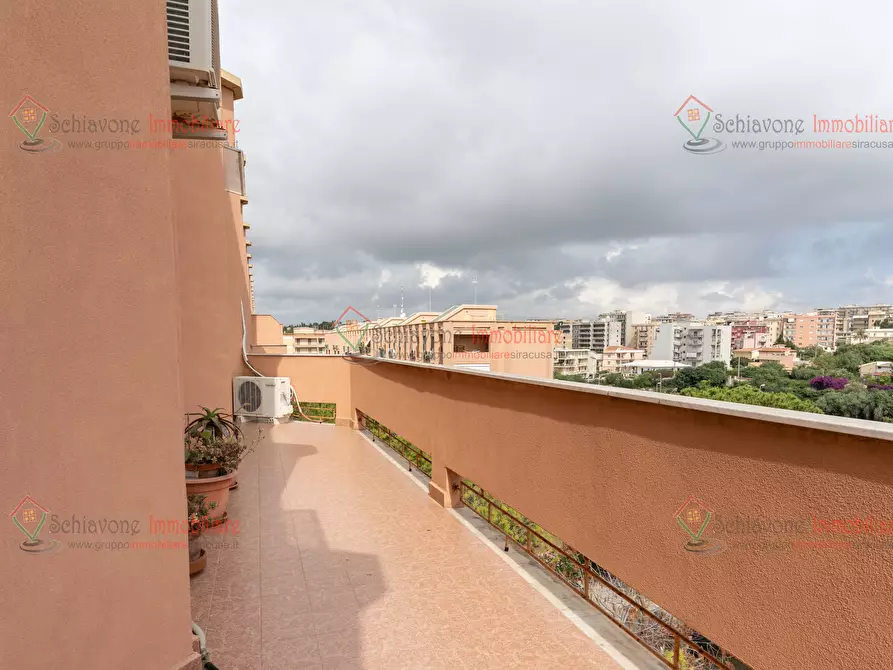 Immagine 27 di Appartamento in vendita  a Siracusa