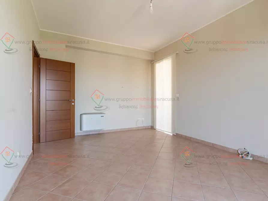 Immagine 16 di Quadrilocale in vendita  a Siracusa