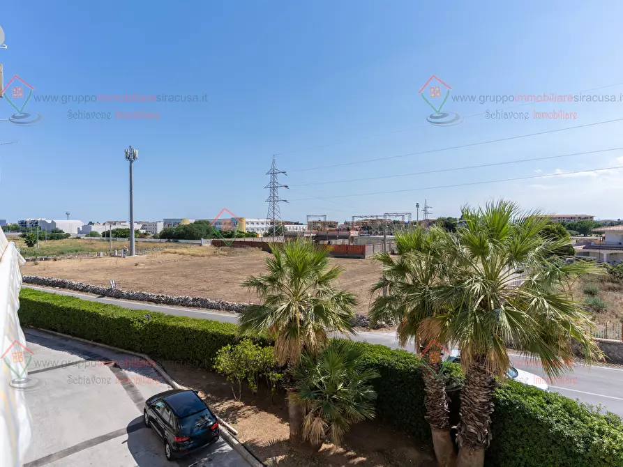 Immagine 24 di Pentalocale in vendita  a Siracusa