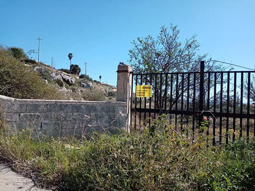 Immagine 2 di Terreno agricolo in vendita  a Siracusa