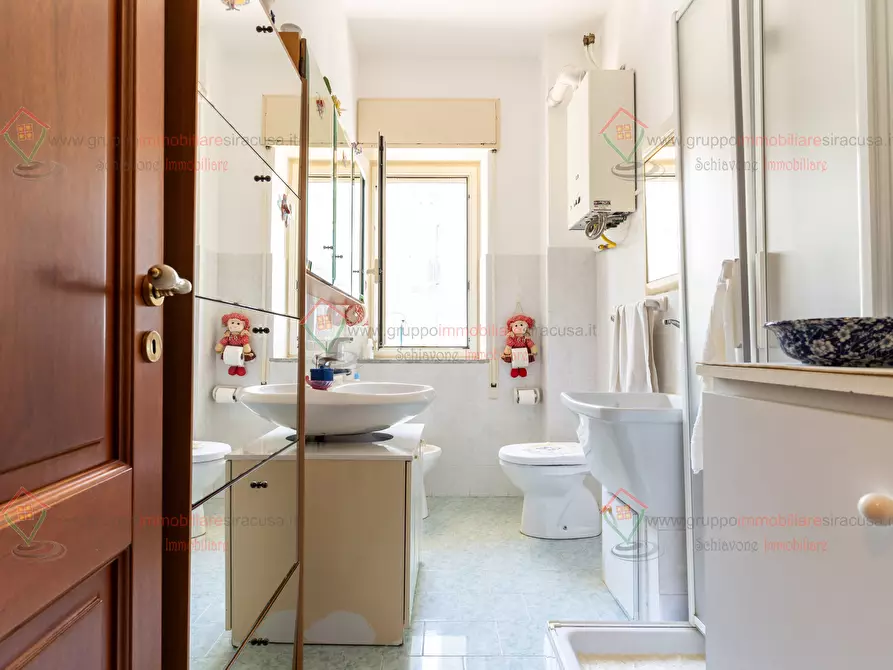 Immagine 7 di Pentalocale in vendita  a Siracusa